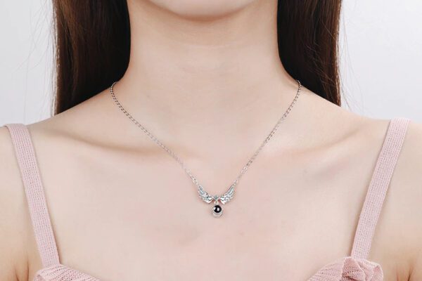 Angel Wings Projection Necklace - Image 9